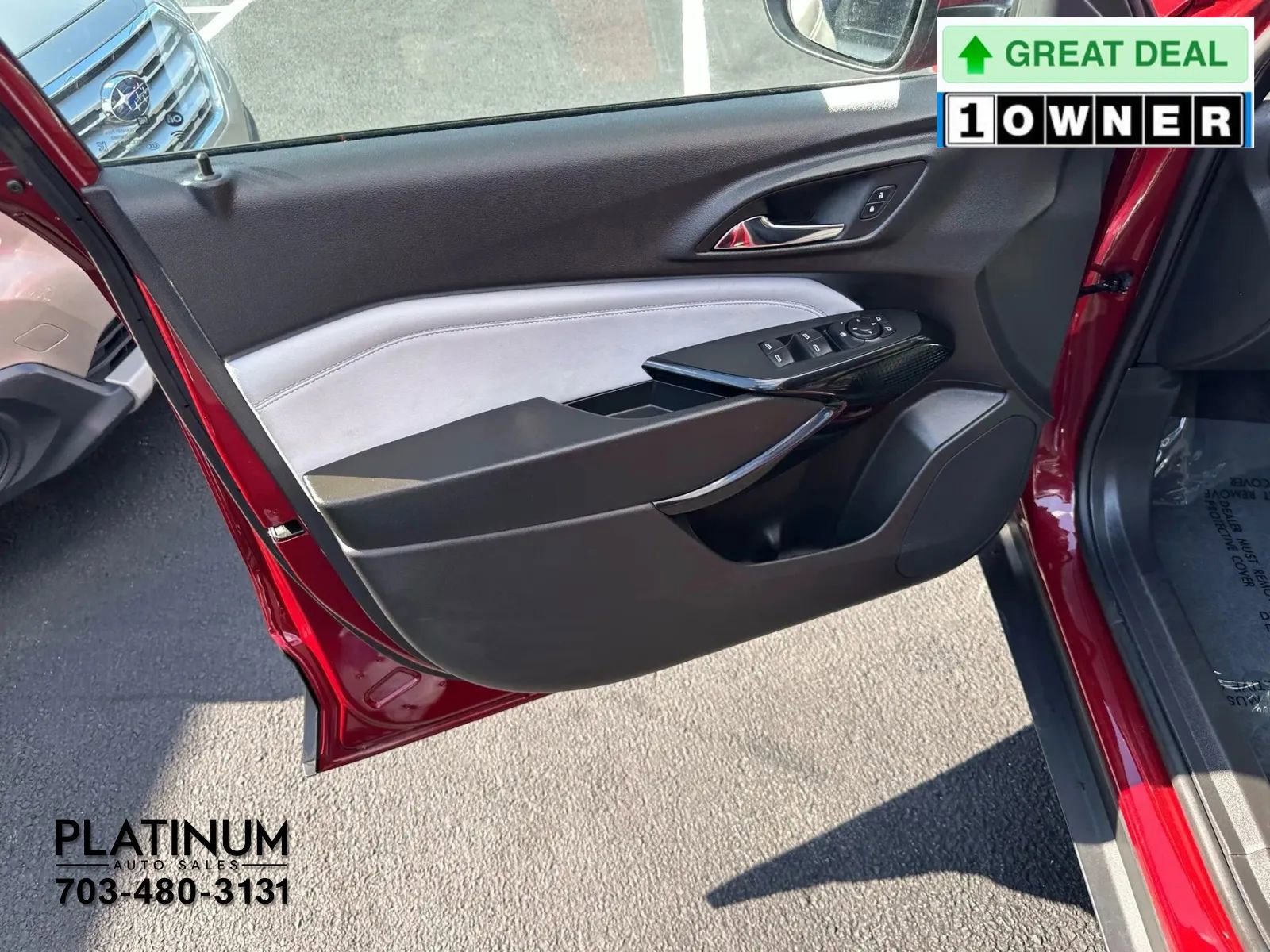 Used 2025 Chevrolet Trax LT image 17