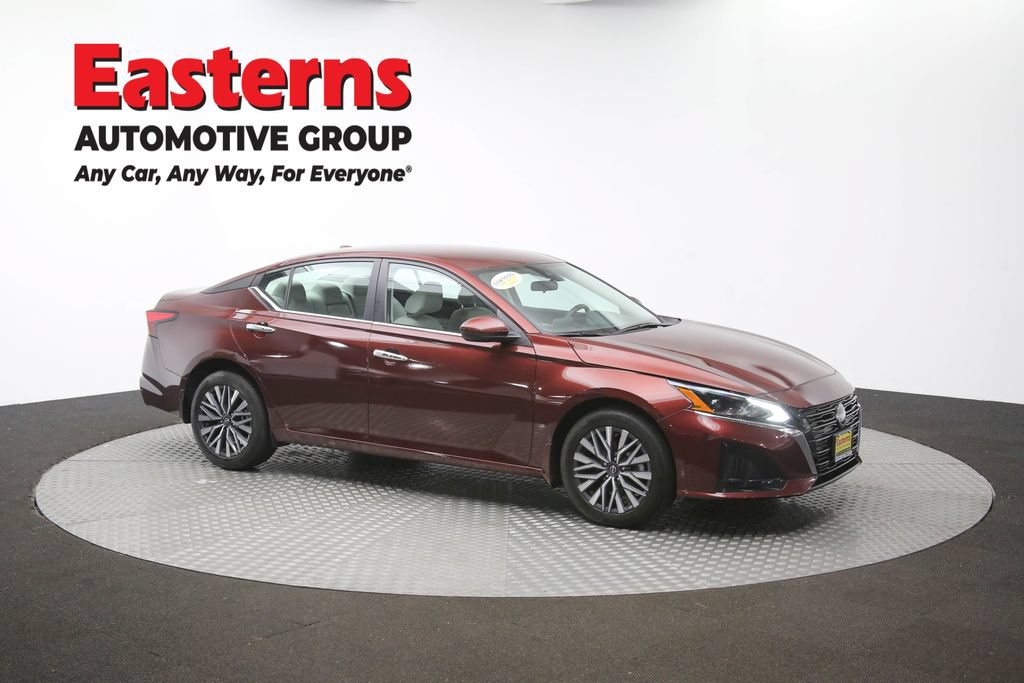 Used 2023 Nissan Altima 2.5 SV AWD/4WD image 47
