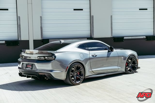 Used 2020 Chevrolet Camaro SS RWD image 61