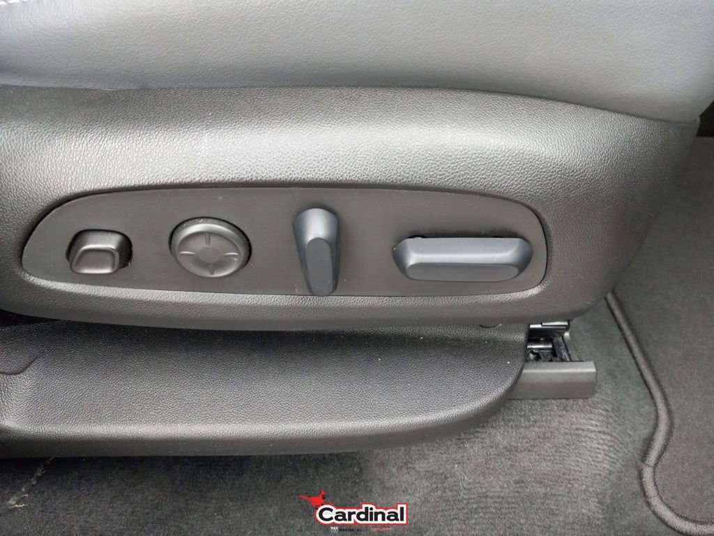 Used 2024 Buick Enclave Premium image 23