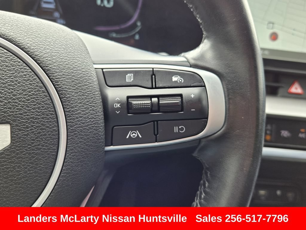 Used 2023 Kia Sportage EX FWD image 25