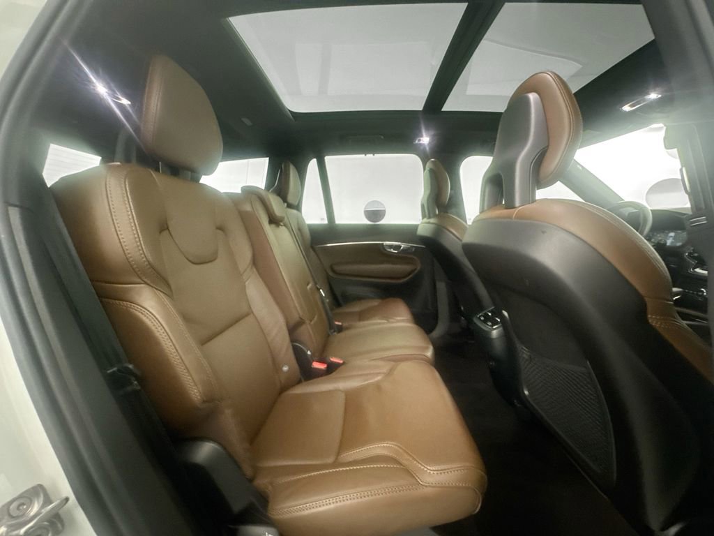 Used 2021 Volvo XC90 T6 Inscription w/ Protection Package Premier image 26