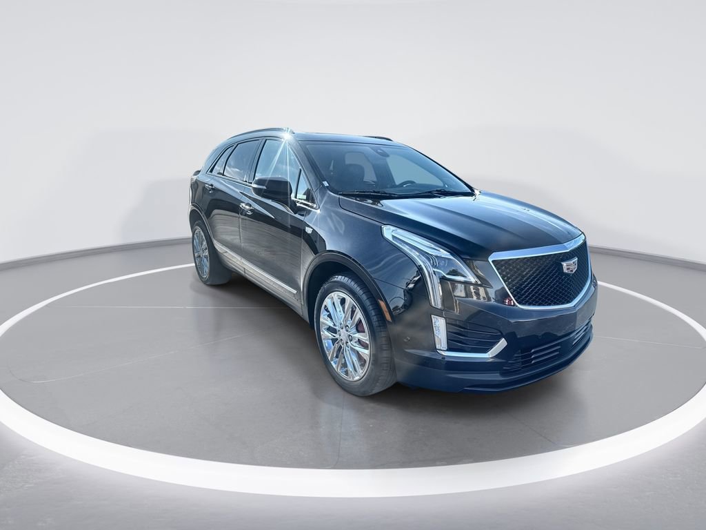 Used 2023 Cadillac XT5 Sportv w/ Technology Package AWD/4WD image 2