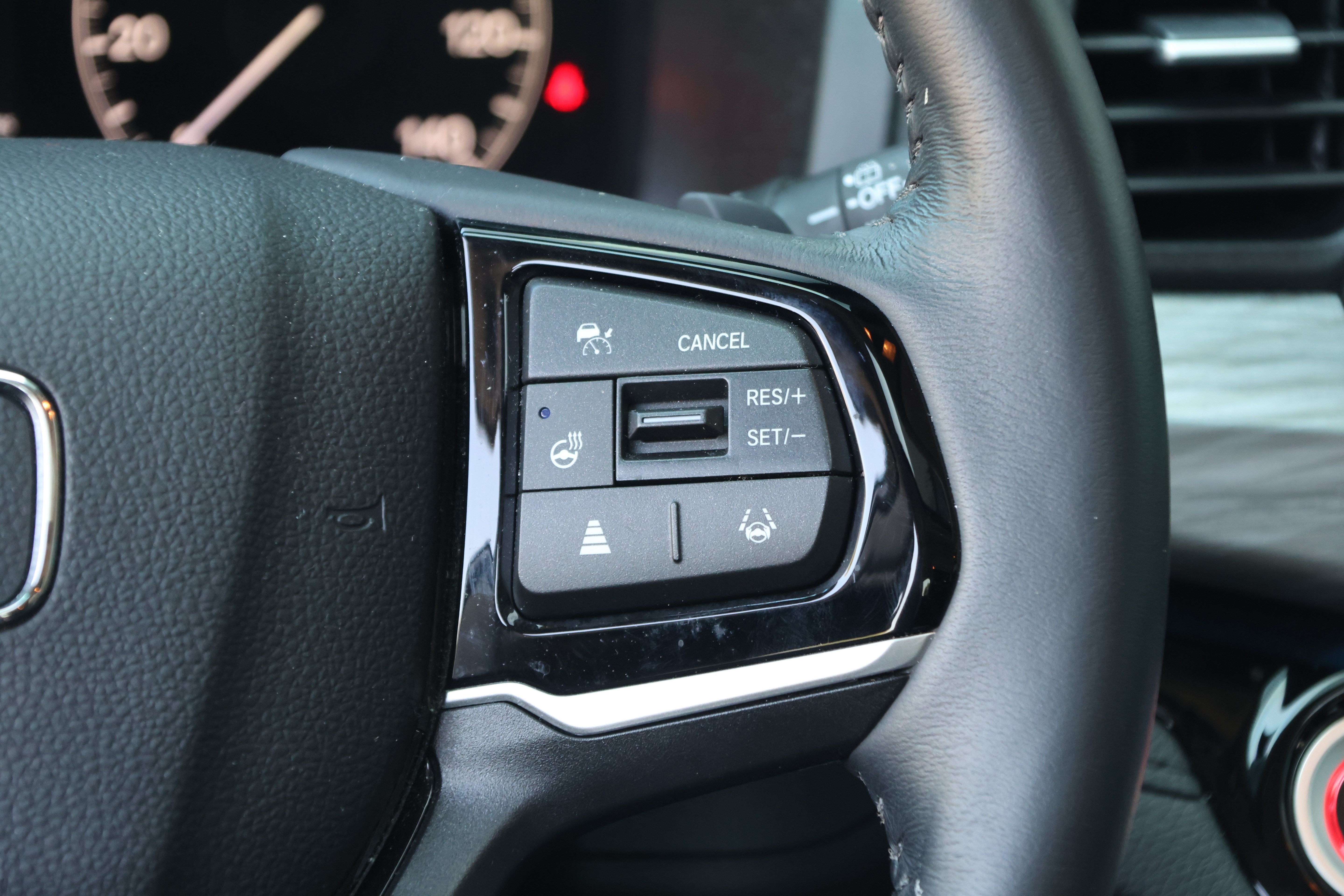 Used 2025 Honda Odyssey Elite image 22