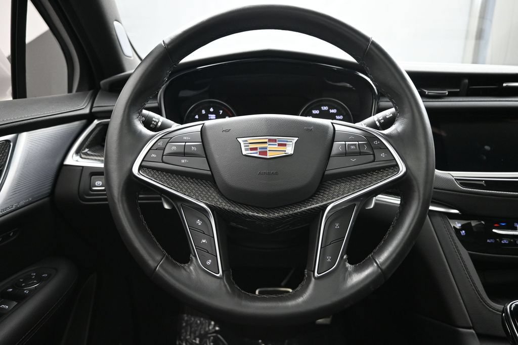 Certified 2024 Cadillac XT5 Sportv w/ Technology Package AWD/4WD image 13