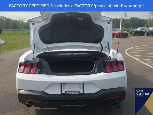 Used 2025 Ford Mustang Premium RWD image 16