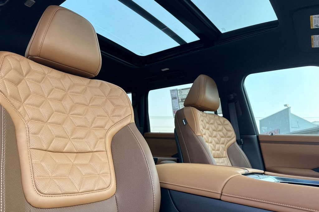 New 2026 Nissan Armada Platinum Reserve AWD/4WD image 18