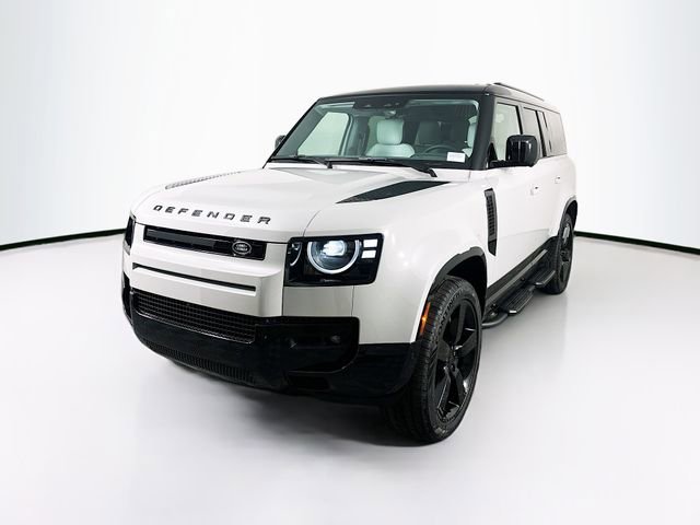 New 2026 Land Rover Defender 130 X-Dynamic SE image 1