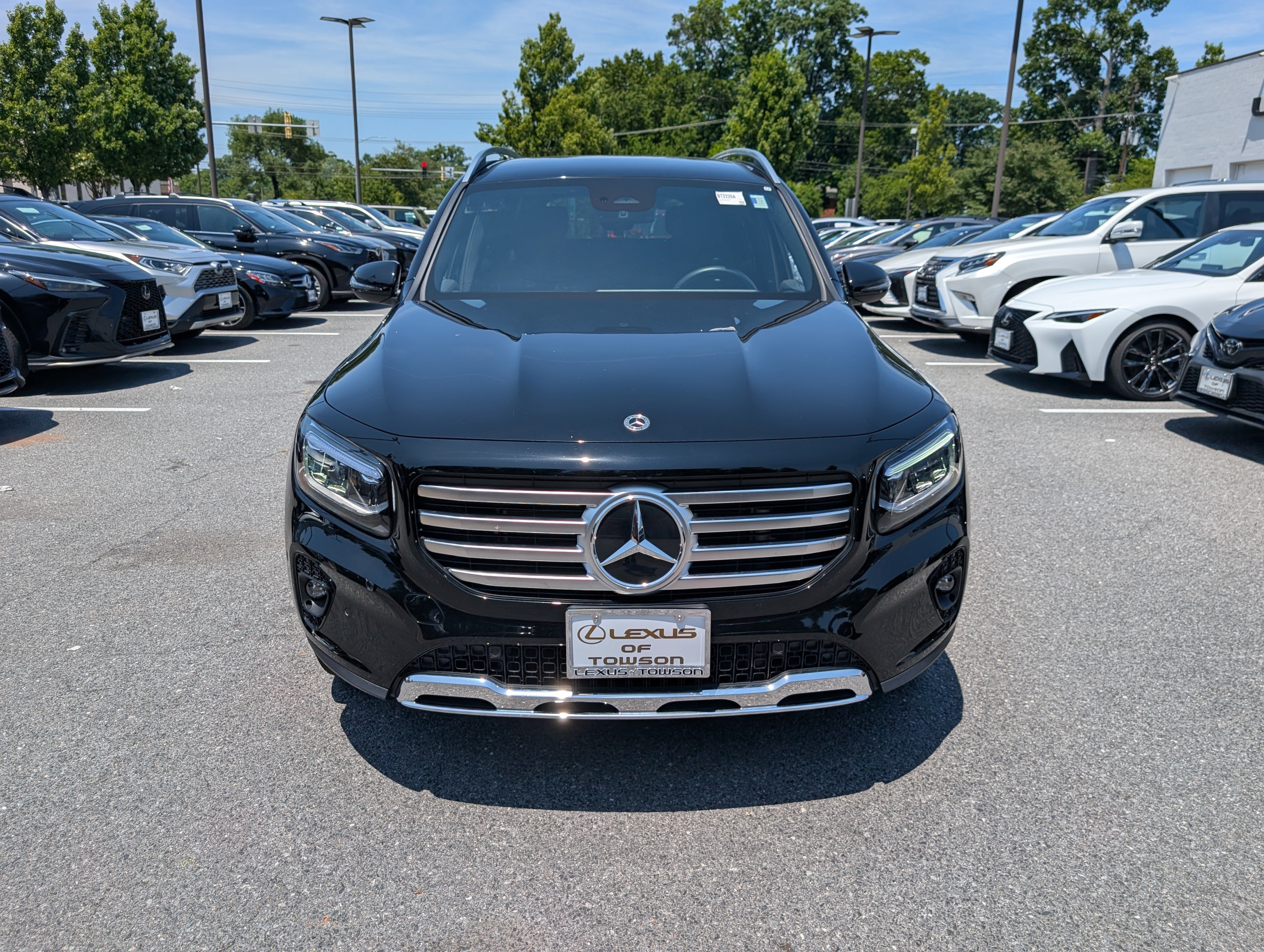 Used 2024 Mercedes-Benz GLB 250 4MATIC image 8