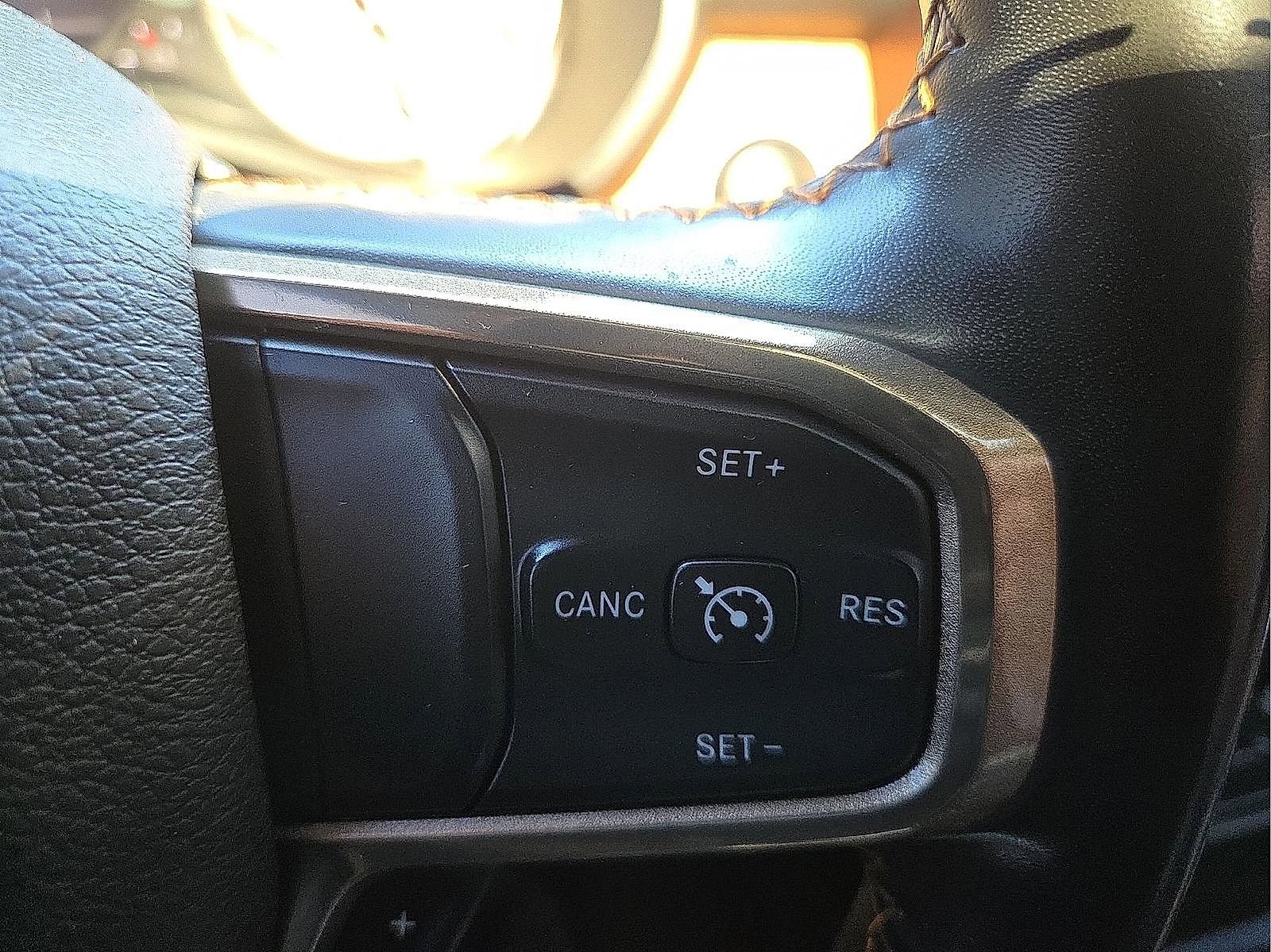 Used 2021 RAM 1500 Limited w/ Body Color Bumper Group image 16