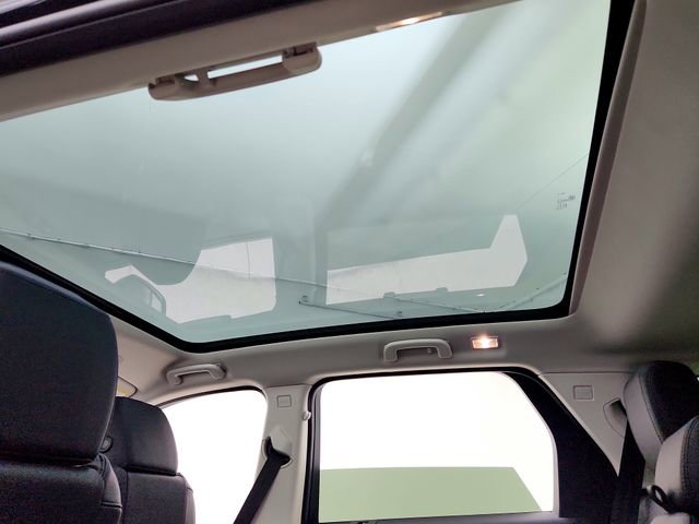 Certified 2025 Land Rover Discovery Sport S image 22