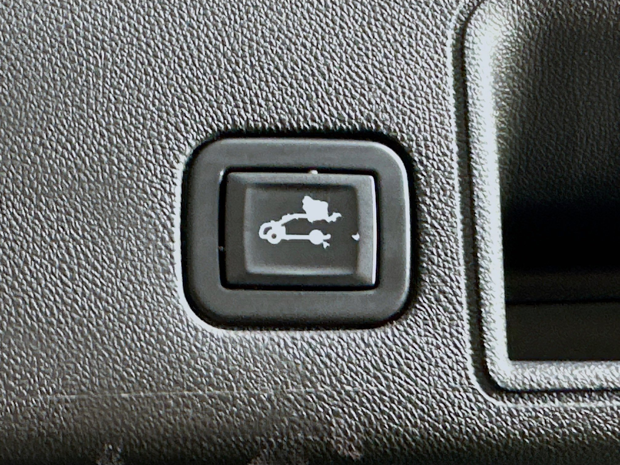 Used 2020 GMC Terrain SLE w/ Driver Convenience Package AWD/4WD image 28