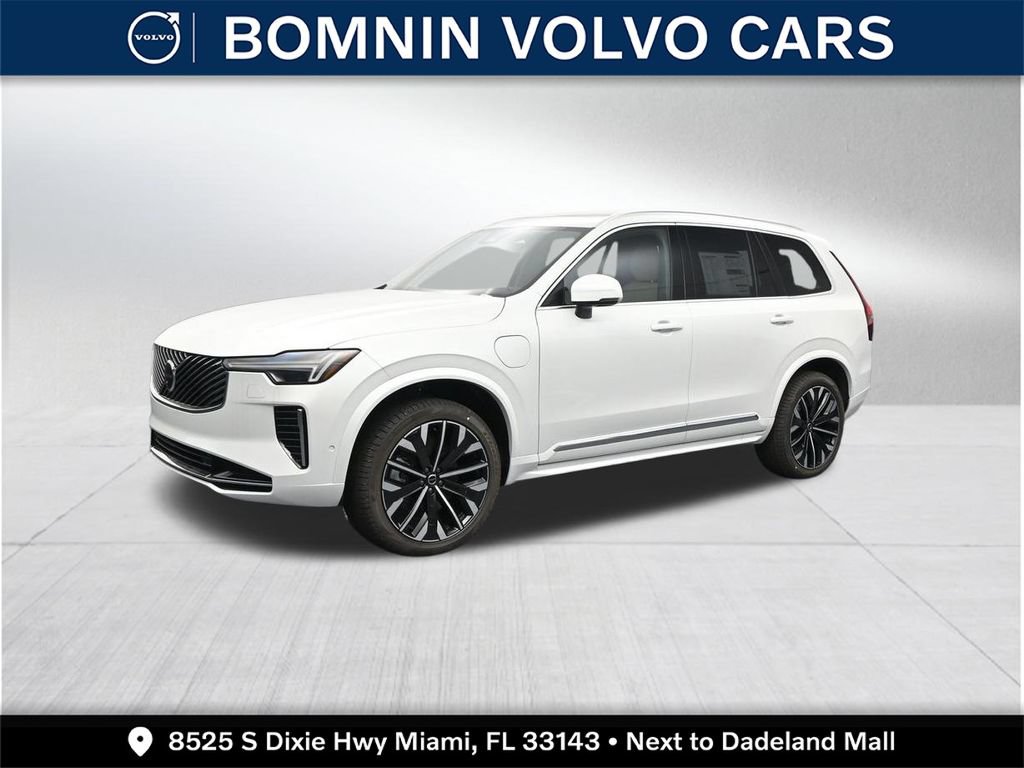 New 2026 Volvo XC90 T8 Plus w/ Protection Package Premier
