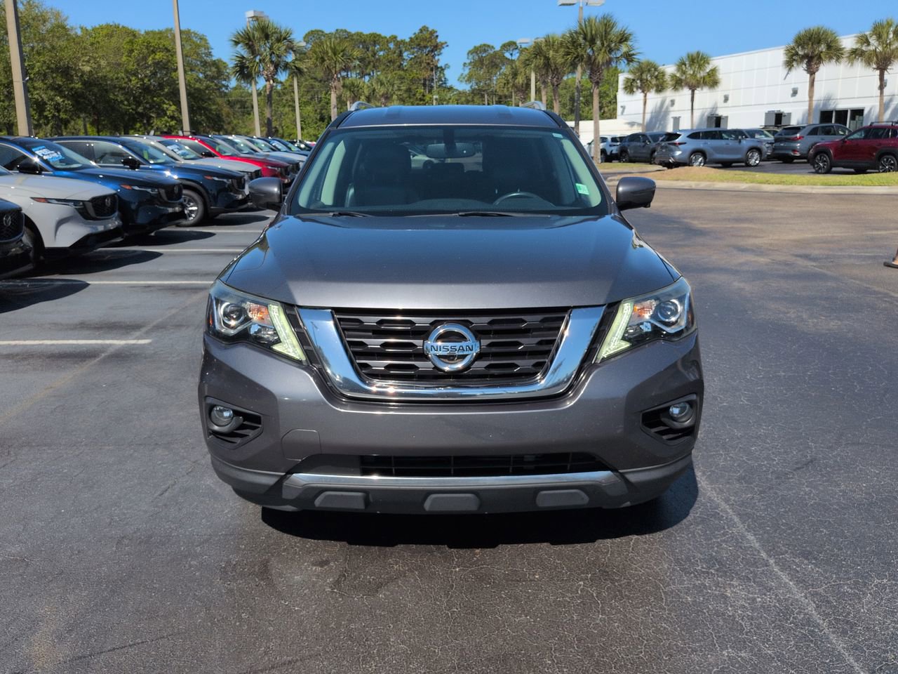 Used 2020 Nissan Pathfinder SL image 9