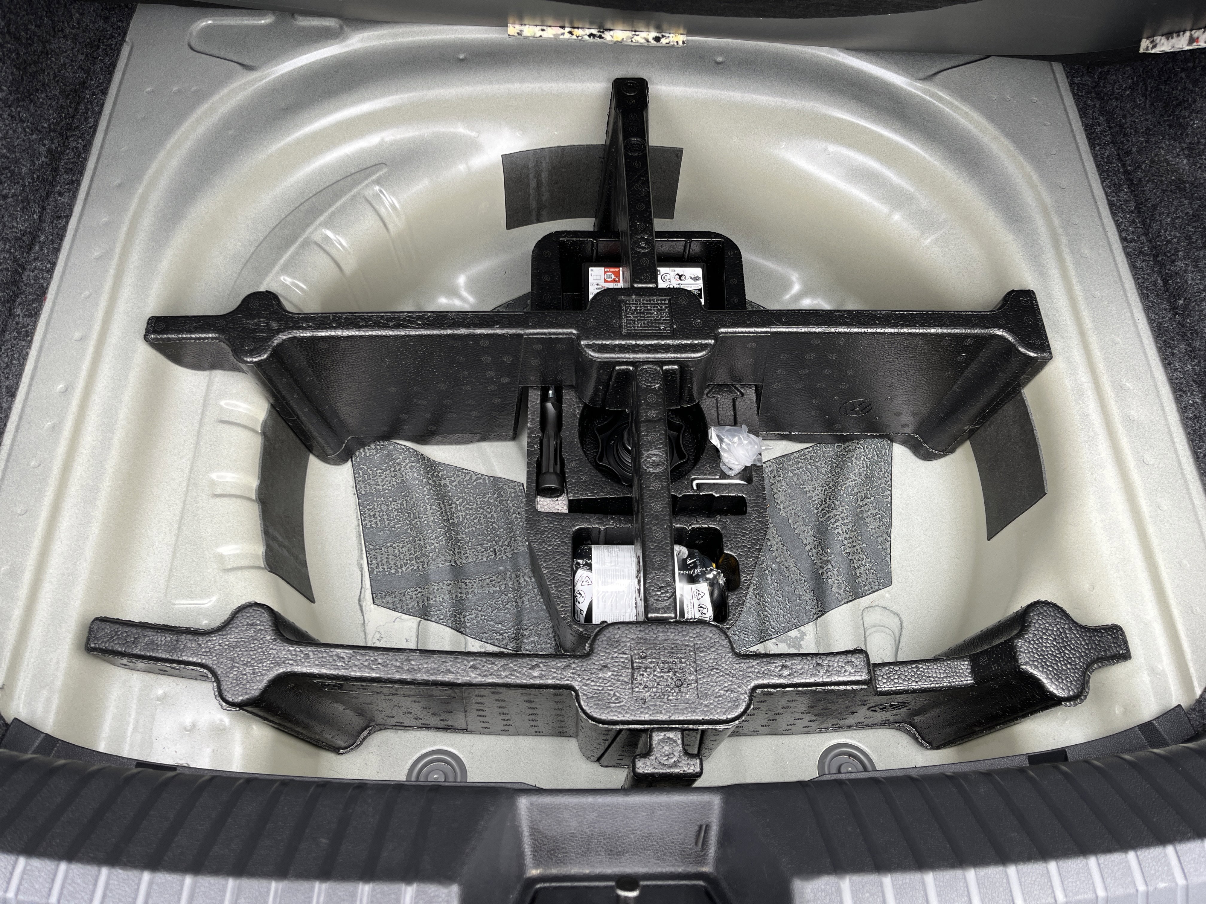 Used 2024 Volkswagen Jetta S image 12