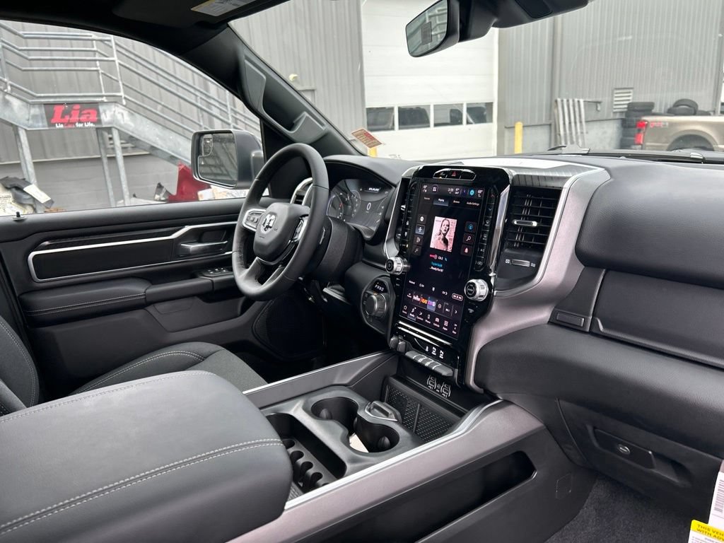 New 2026 RAM 1500 Big Horn AWD/4WD image 43