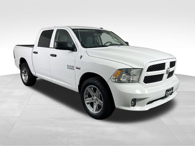 Used 2018 RAM 1500 Express w/ Express Value Package AWD/4WD image 1