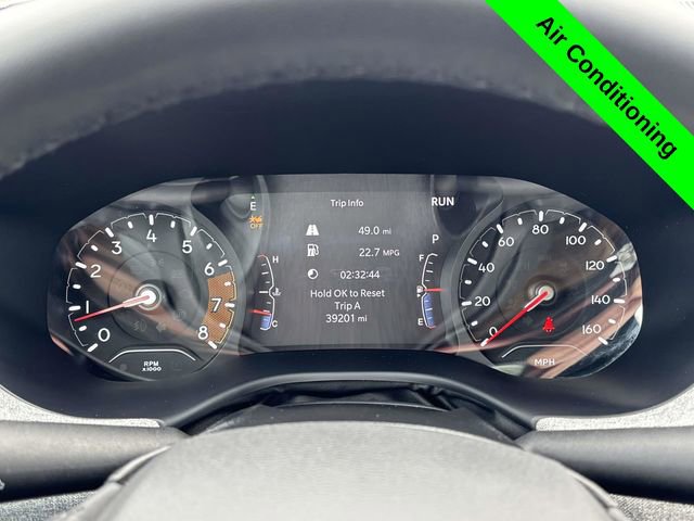 Used 2024 Jeep Compass Latitude image 21