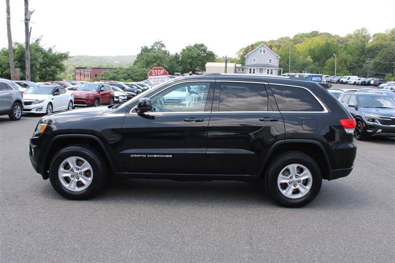 Used 2014 Jeep Grand Cherokee Laredo w/ Quick Order Package 23E AWD/4WD image 4