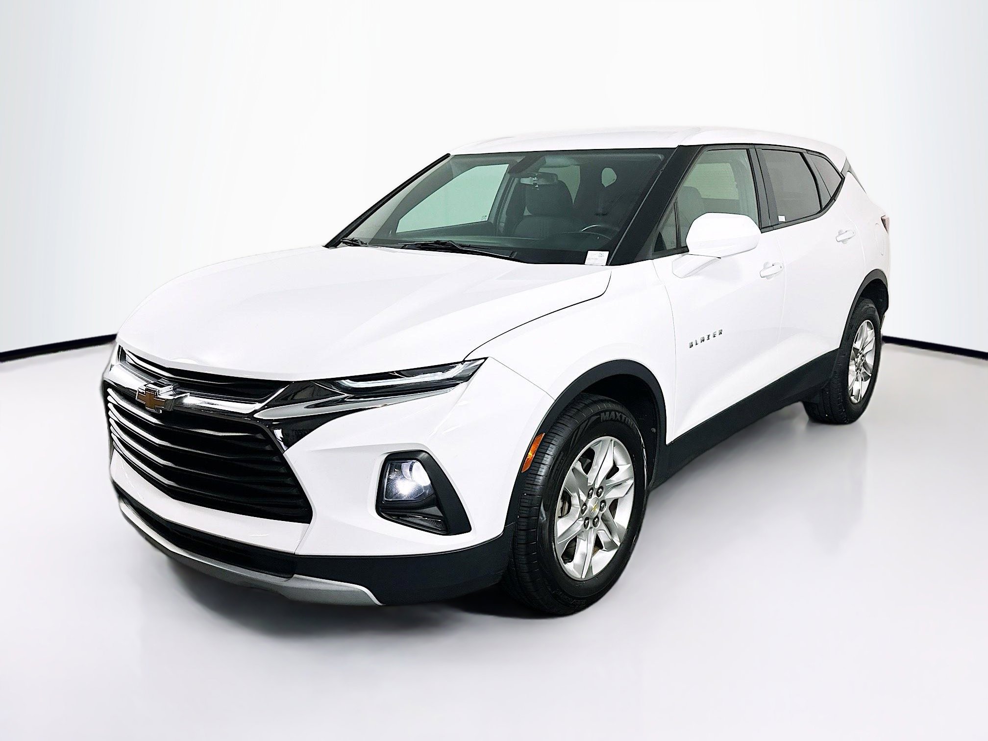 Used 2020 Chevrolet Blazer LT FWD image 3