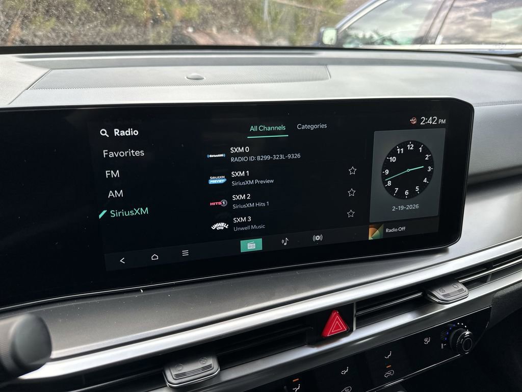 New 2026 Kia Sorento LX FWD image 16