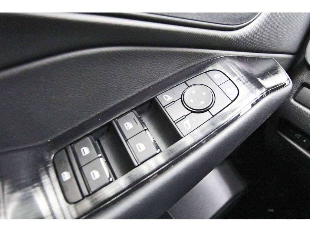 Certified 2024 Nissan Rogue S image 16