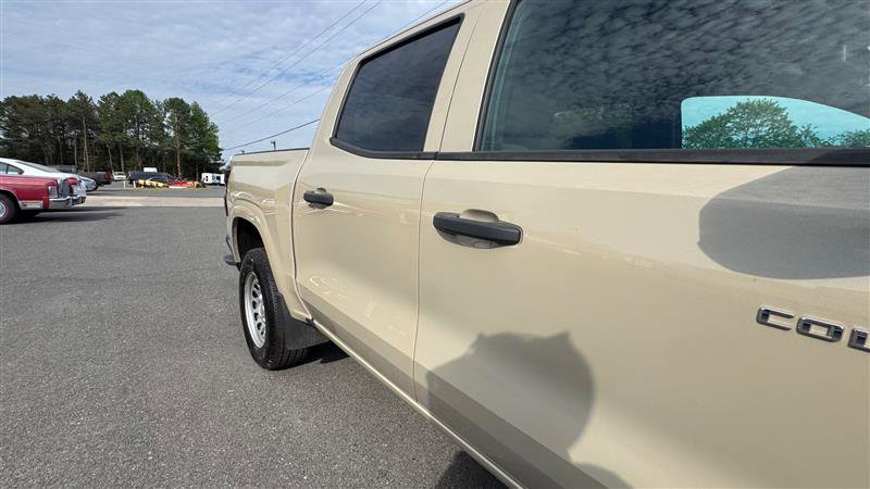 Used 2024 Chevrolet Colorado W/T image 23