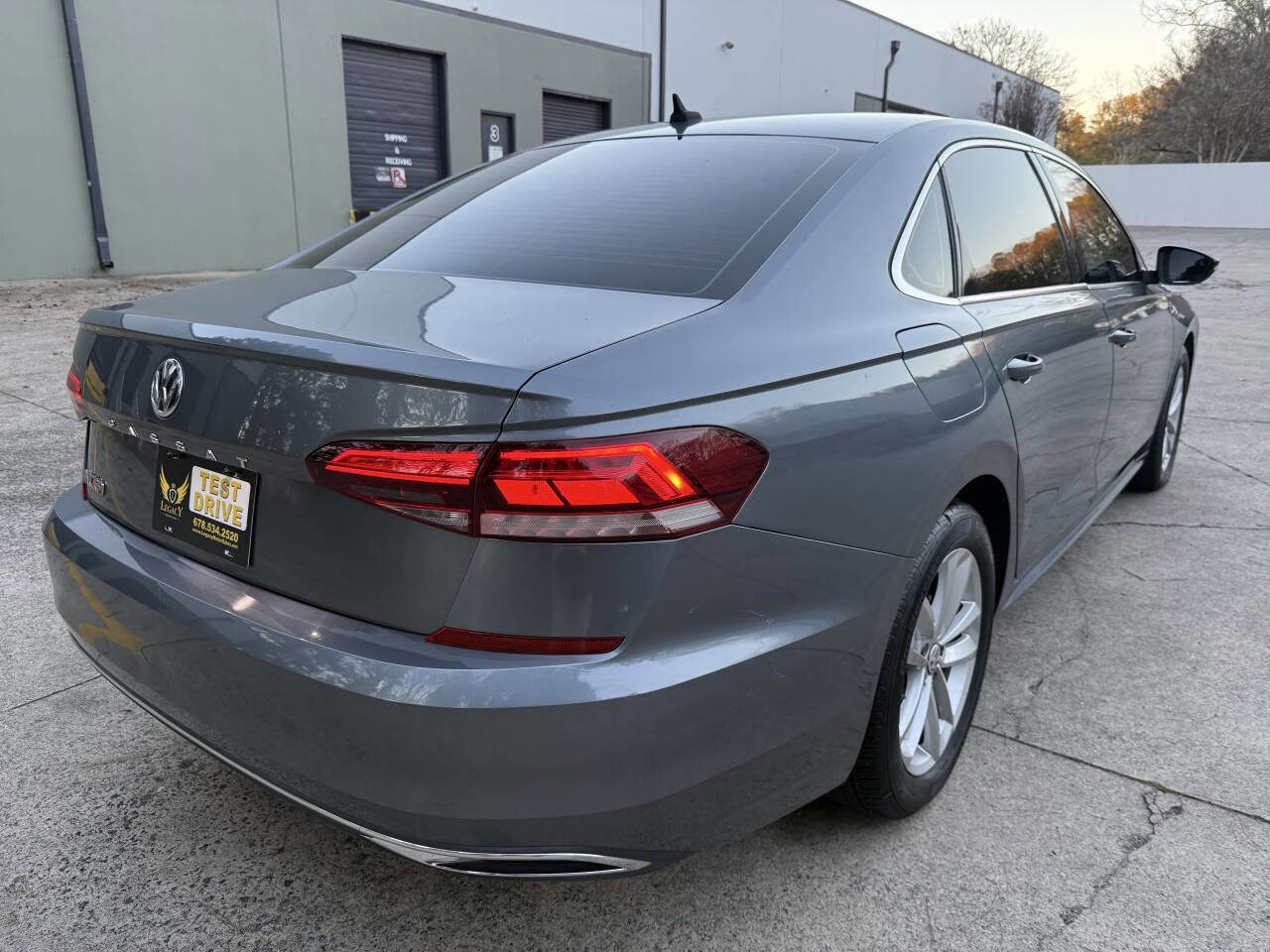 Used 2020 Volkswagen Passat 2.0T SE image 7
