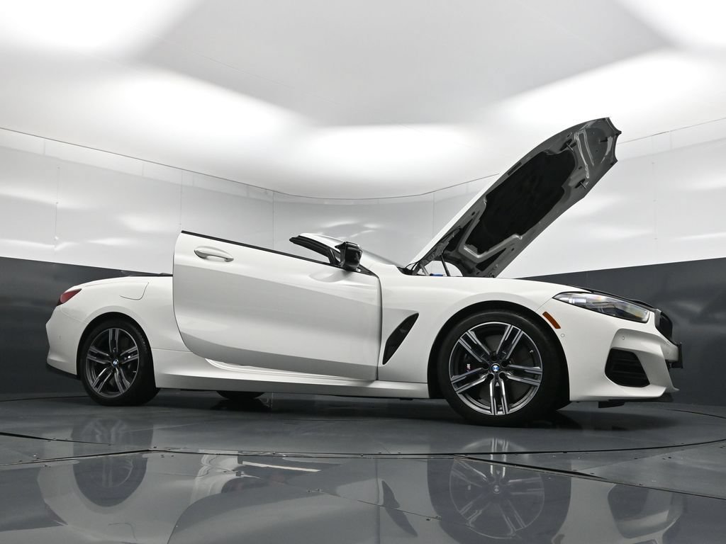 Used 2025 BMW M850i xDrive Convertible AWD/4WD image 37
