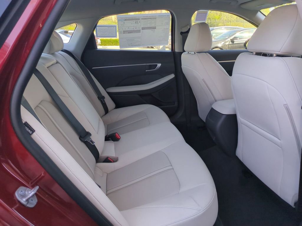 New 2026 Hyundai Sonata SEL FWD image 30