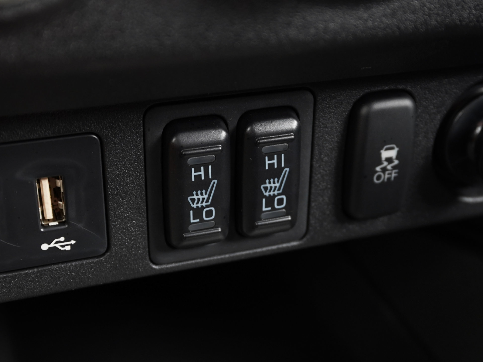 New 2027 Mitsubishi Outlander Sport LE FWD image 16