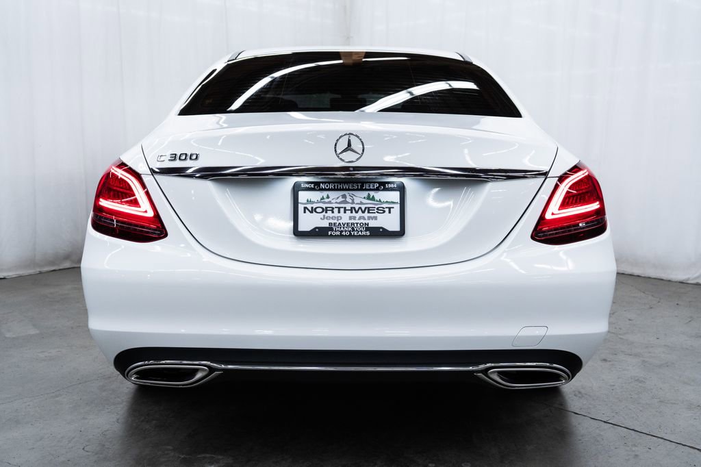Used 2021 Mercedes-Benz C 300 Sedan image 5
