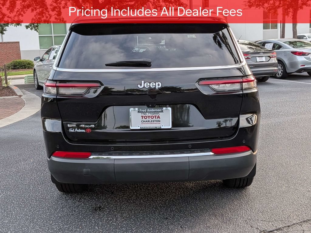 Used 2022 Jeep Grand Cherokee L Laredo w/ Luxury Tech Group I AWD/4WD image 5