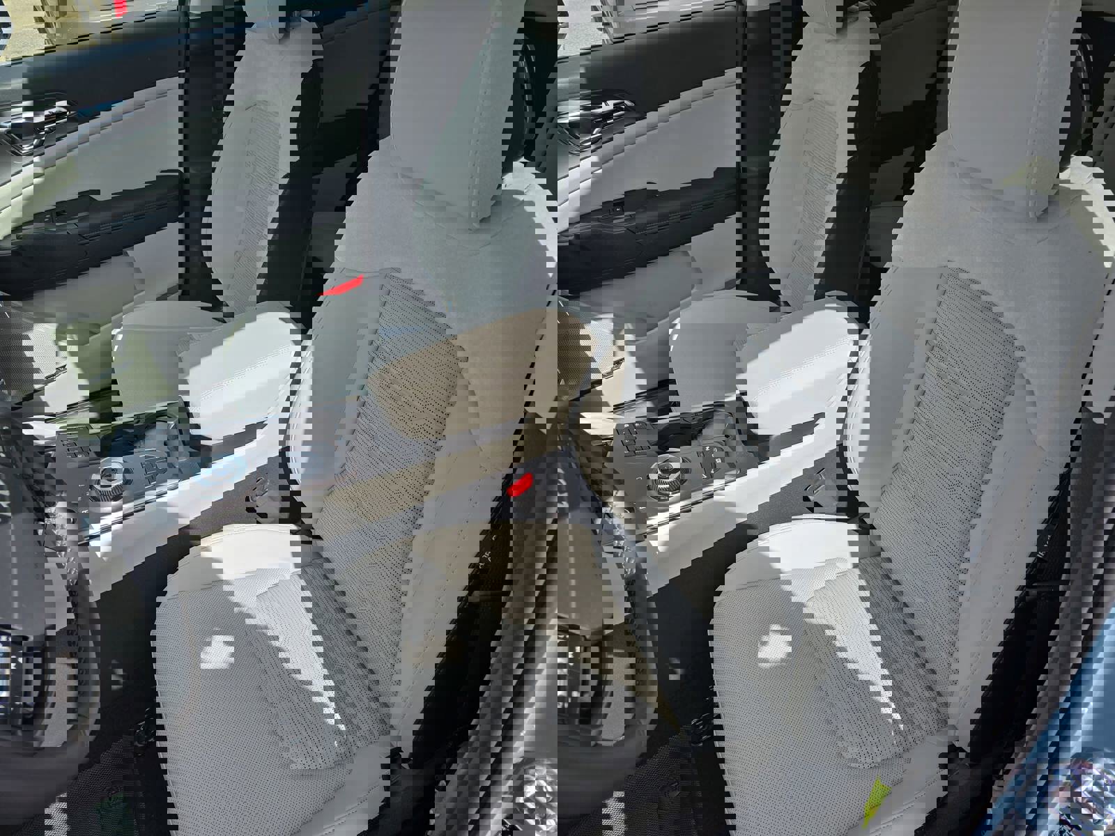 New 2026 Kia Sportage SX Prestige image 17