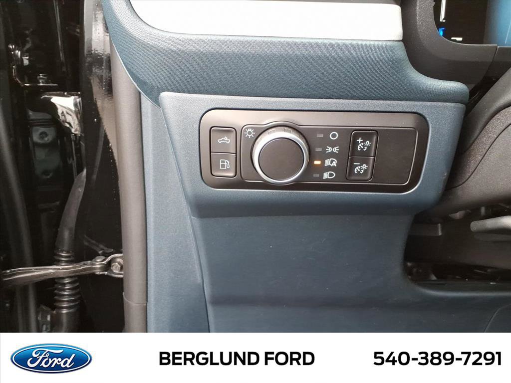 New 2026 Ford Maverick XLT w/ Equipment Group 301A image 16