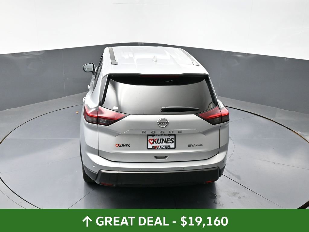 Used 2024 Nissan Rogue SV image 49
