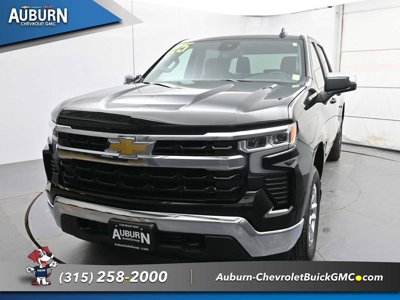 Used 2025 Chevrolet Silverado 1500 LT image 4