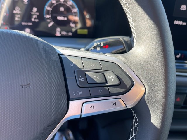 New 2026 Volkswagen Tiguan SE image 16