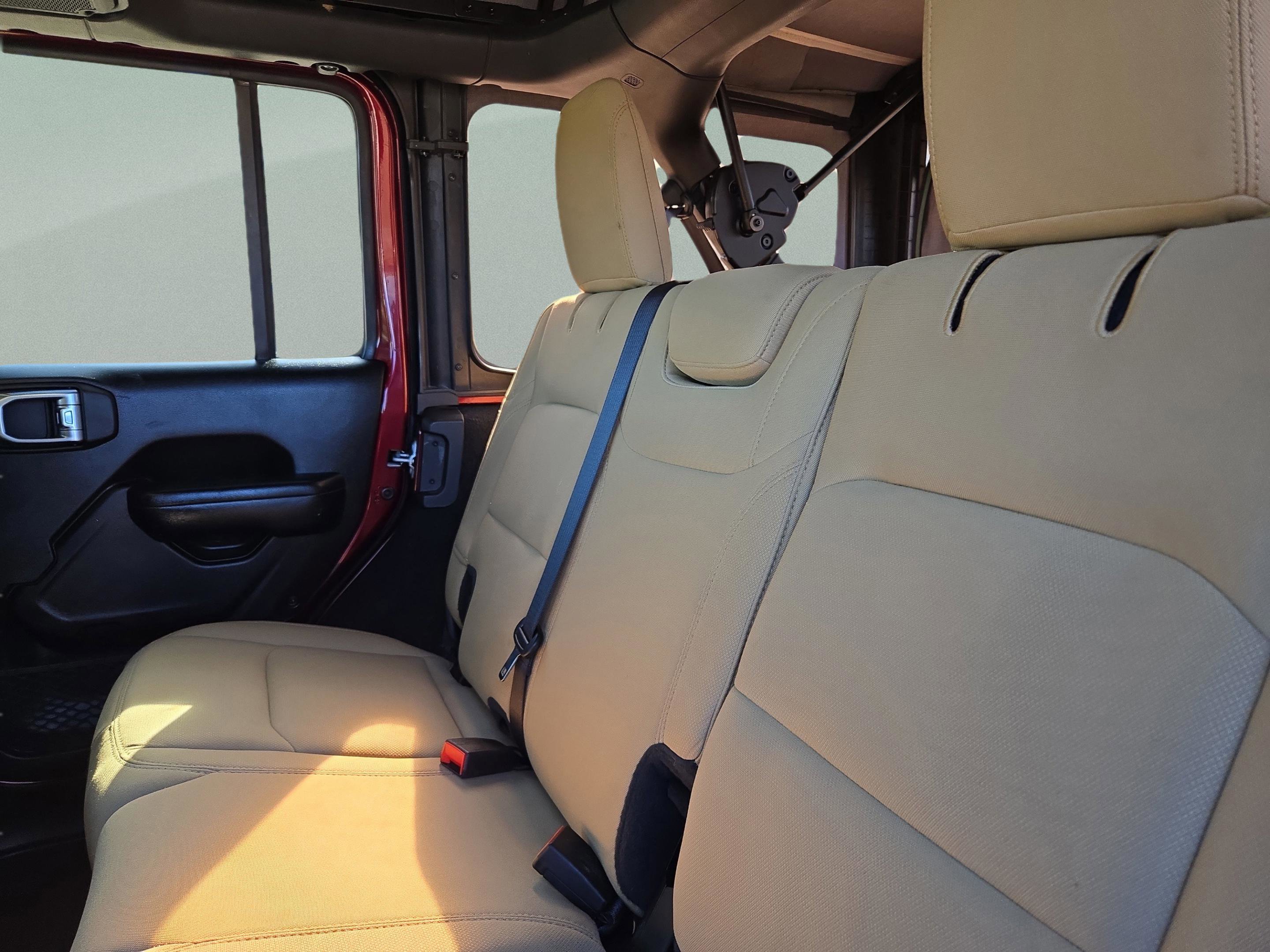 Used 2021 Jeep Wrangler Unlimited Sport image 21