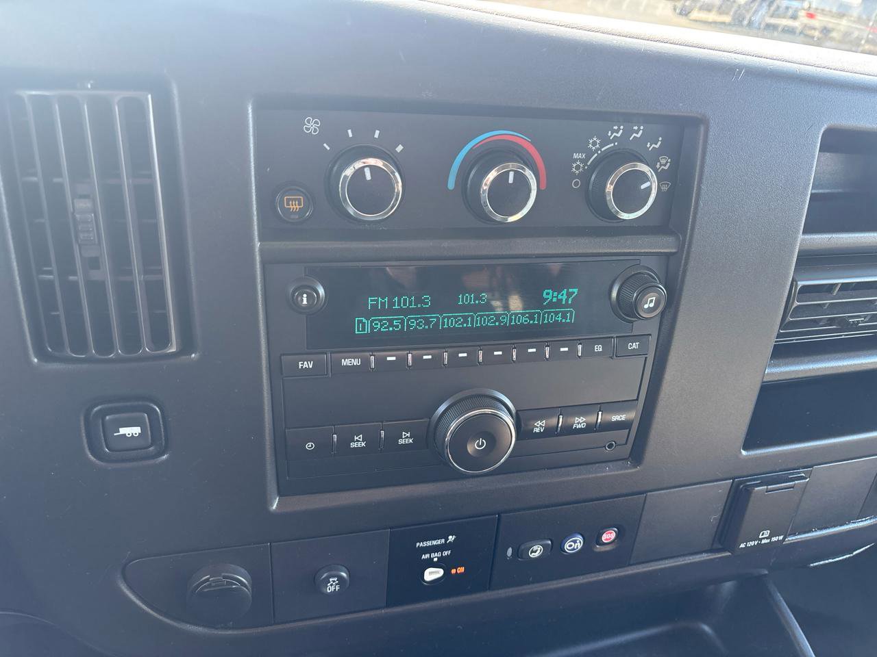 Used 2018 GMC Savana 3500 LS w/ Cold Climate Package image 16