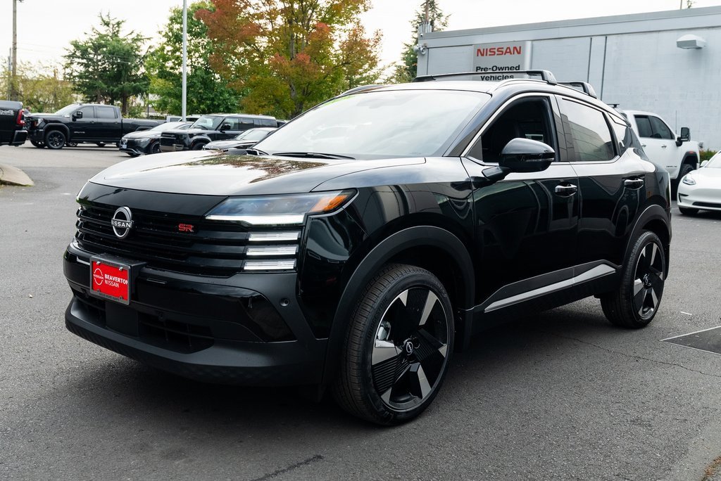 New 2026 Nissan Kicks SR w/ Cold Weather Package image 3