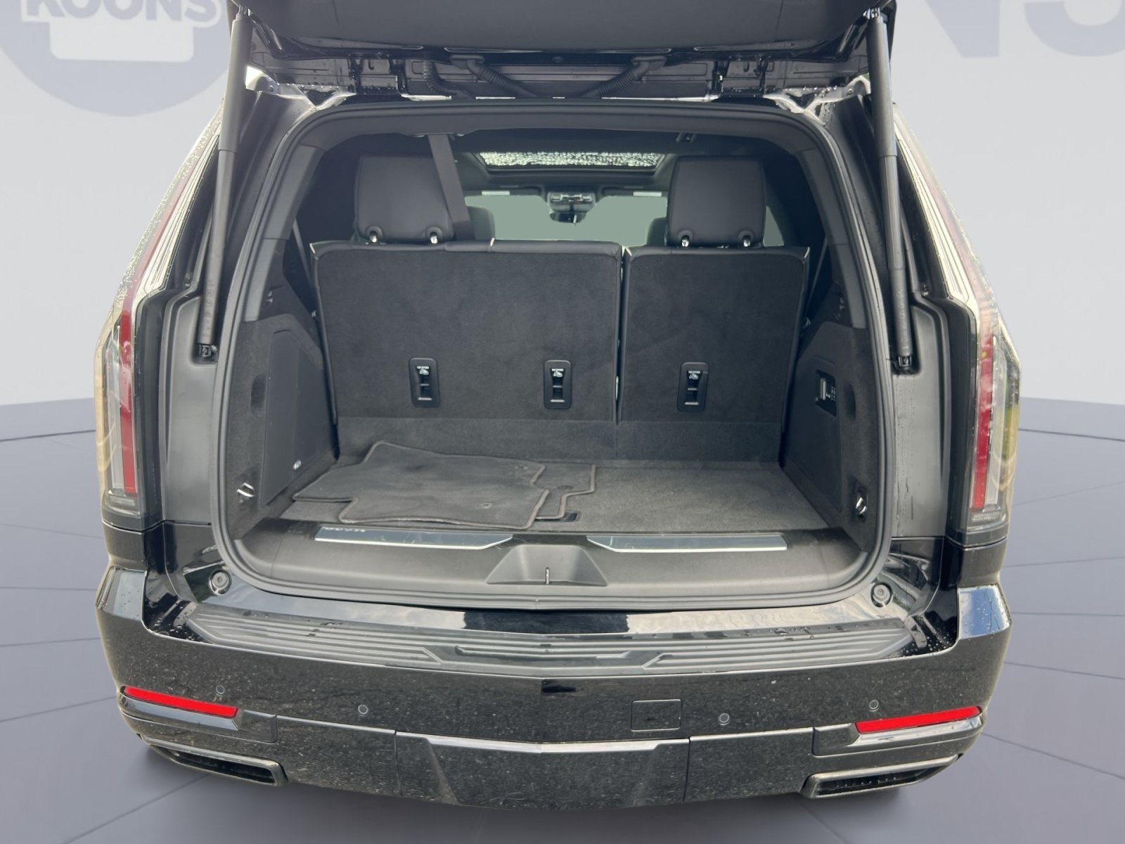 Used 2026 Cadillac Escalade Sport AWD/4WD image 27