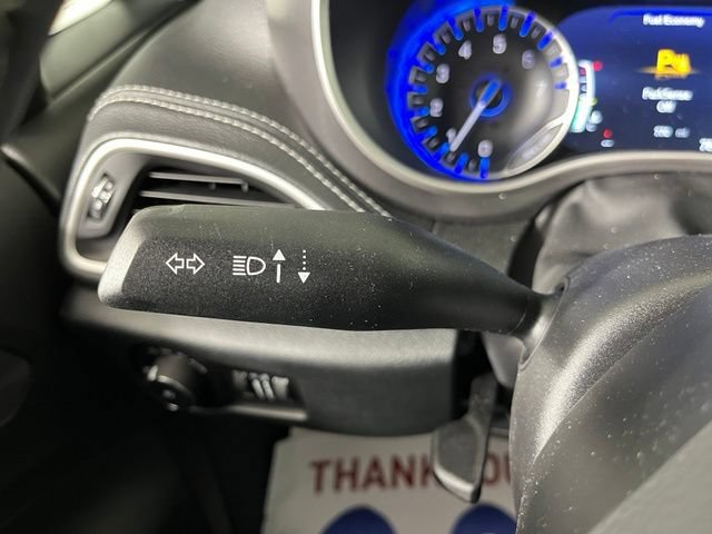 Used 2026 Chrysler Pacifica Select FWD image 22