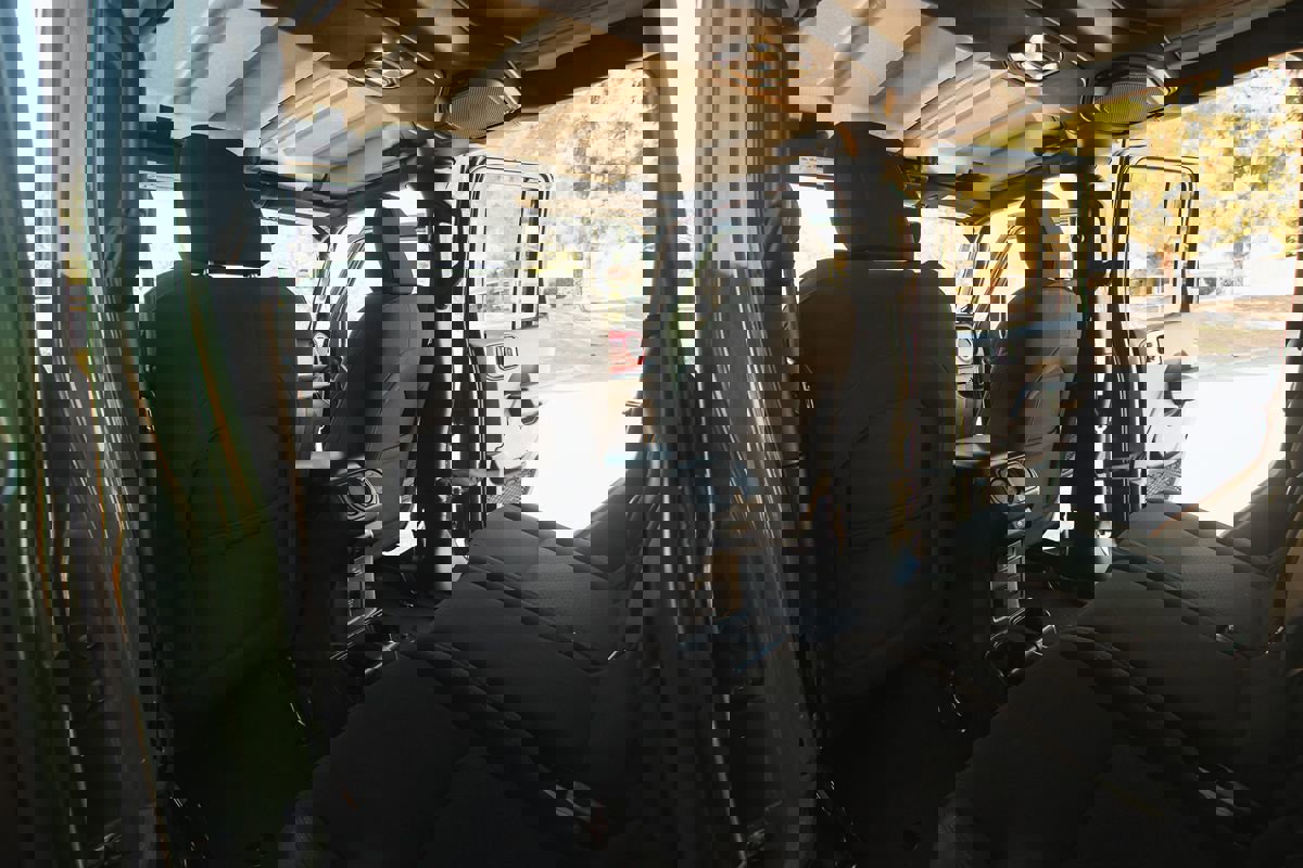 Used 2023 Jeep Gladiator Rubicon image 21