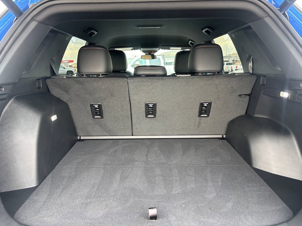 Used 2026 Chevrolet Equinox ACTIV w/ Convenience Package III FWD image 31