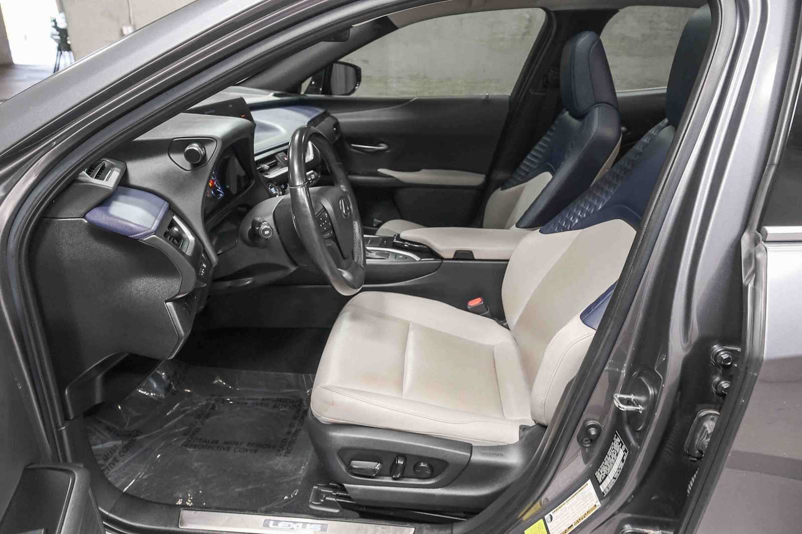 Used 2020 Lexus UX 200 w/ Accessory Package 2 FWD image 22