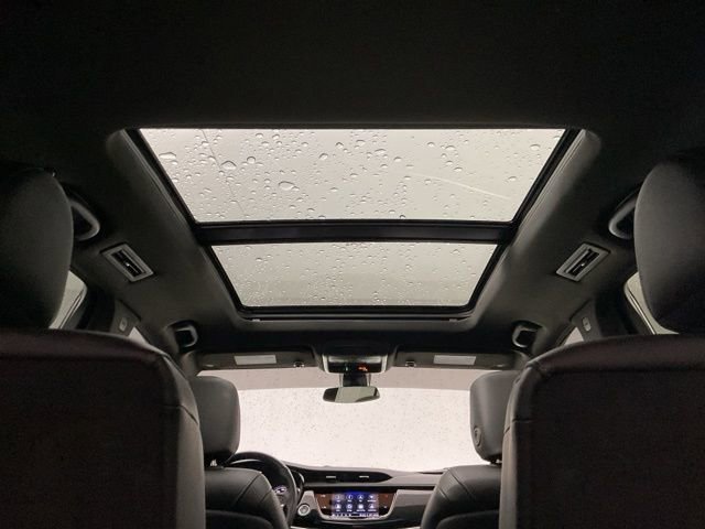 Certified 2024 Cadillac XT6 Sport w/ LPO, Floor Liner Package image 32