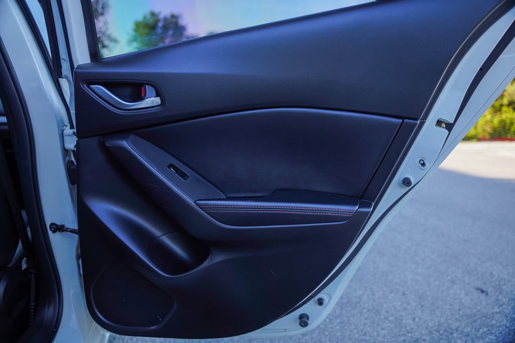 Used 2014 MAZDA MAZDA3 s Grand Touring FWD image 31