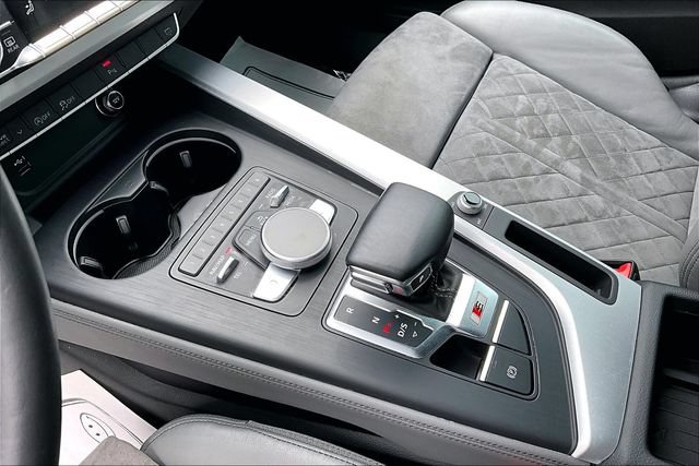 Used 2019 Audi S4 Premium Plus w/ Premium Plus Package AWD/4WD image 21