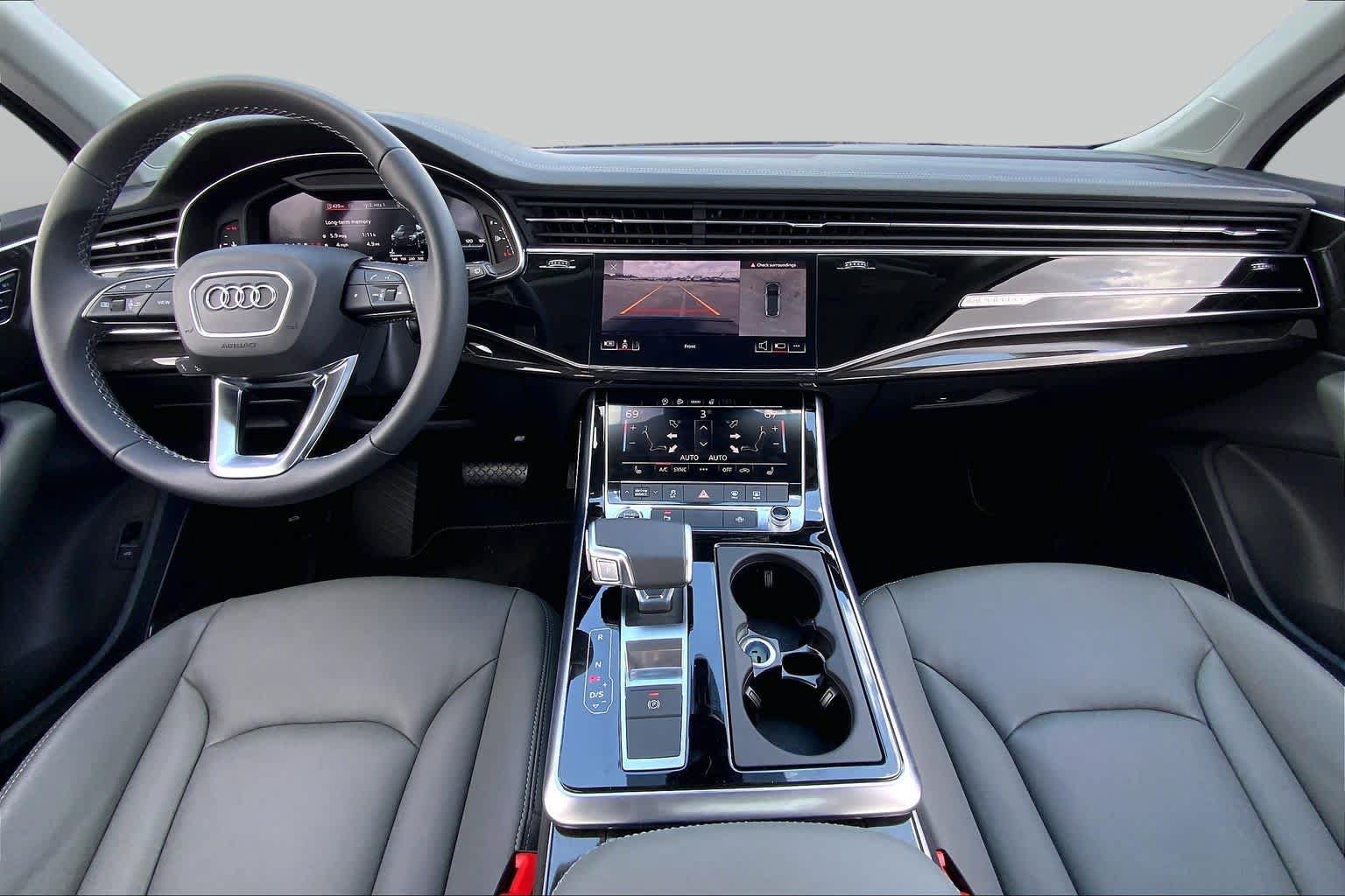 Used 2026 Audi Q7 3.0T Premium w/ Convenience Plus Package AWD/4WD image 15
